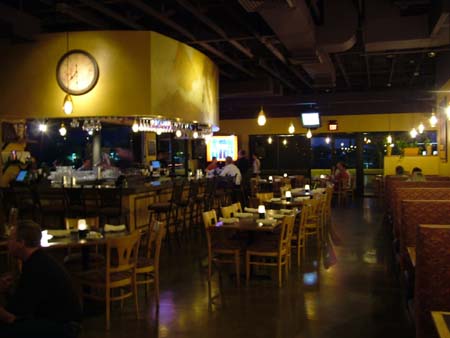 images/caffeaugust04_020_big.jpg